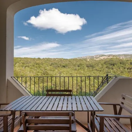 Elegant Ea Bianca 2 Bedroom Sleeps 6 Extra Bed Available Lejlighed Cala Bitta
