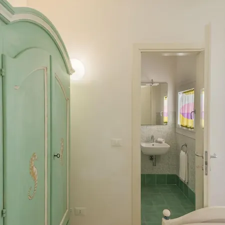 Elegant Ea Bianca 2 Bedroom Sleeps 6 Extra Bed Available Lejlighed